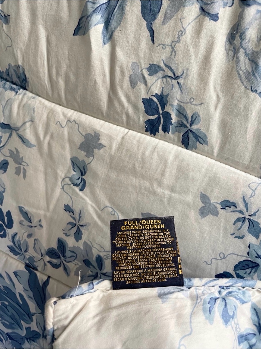 Ralph Lauren Blue and White Floral Comforter RARE! Elsa! - Picture 7 of 9